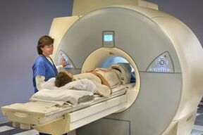 MRI jako způsob diagnostiky bederní osteochondrózy