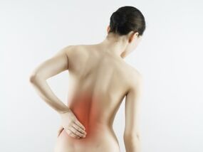 bolest dolní části zad způsobená osteochondrózou